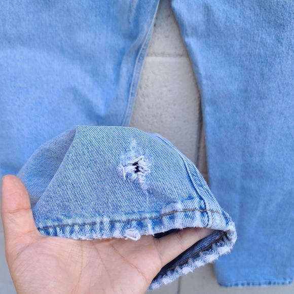 Agolde | 90's Mid Rise Loose Fit in Captured Size 24 - Picture 10 of 13